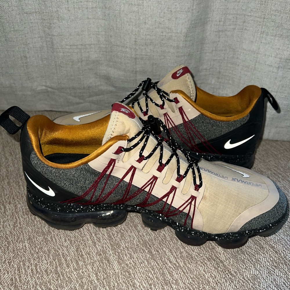 Nike Air VaporMax Utility Desert One MEN’S SIZE 9